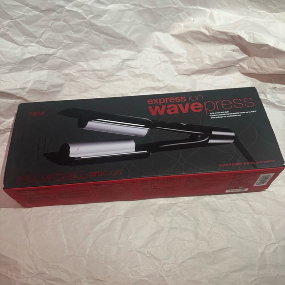 Paul Mitchell Other - Paul Mitchell Express Ion Wave Press